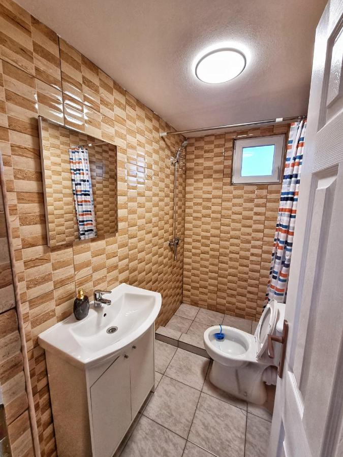 Cabana Varad Coronini Ómoldova Kültér fotó