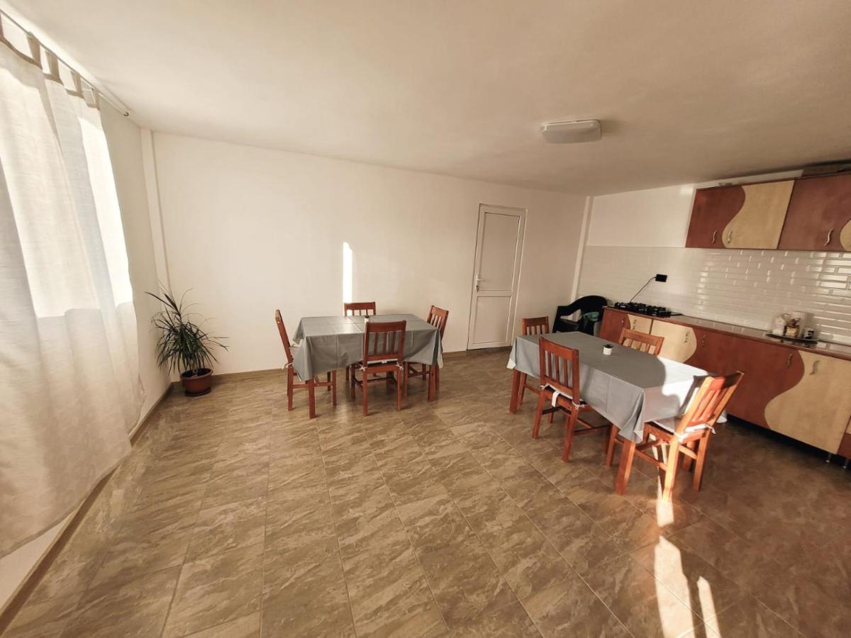 Cabana Varad Coronini Ómoldova Kültér fotó