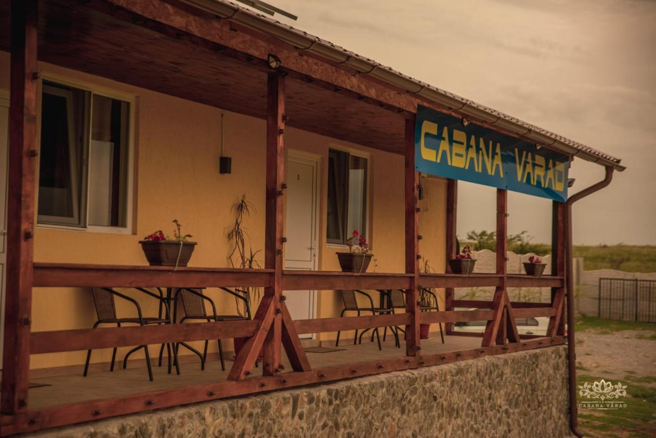 Cabana Varad Coronini Ómoldova Kültér fotó